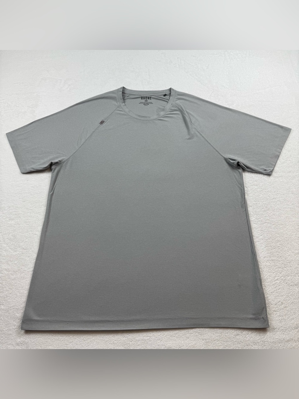 Rhone Reign FA22 t-shirt men’s size 2XL gray performance crew neck short sleeve